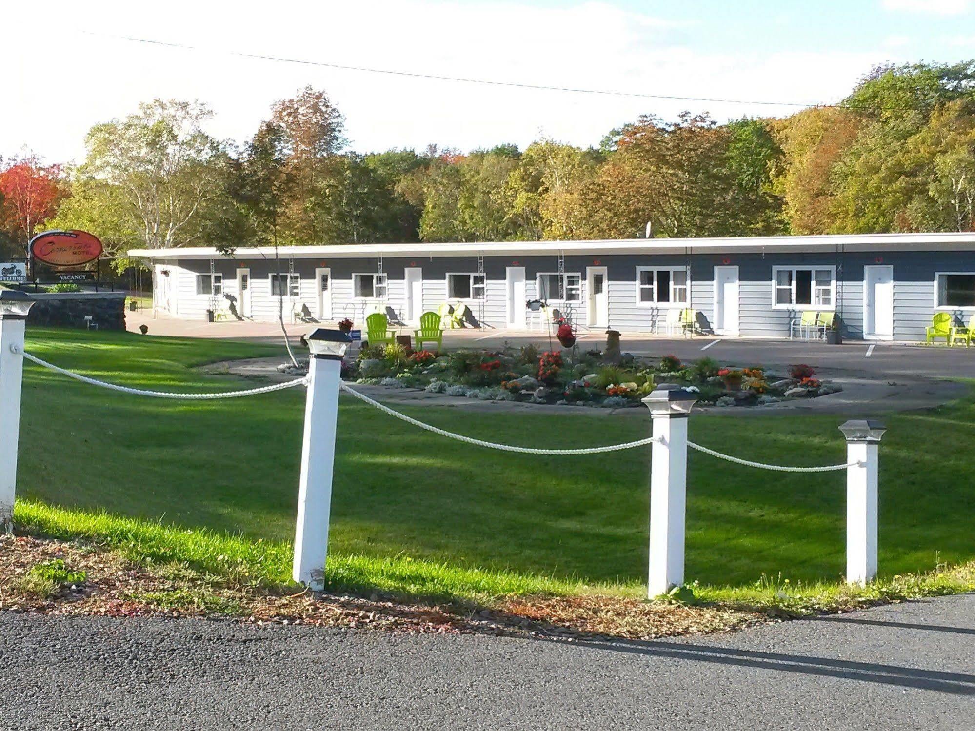 Cornerstone Motel Chéticamp Exterior foto